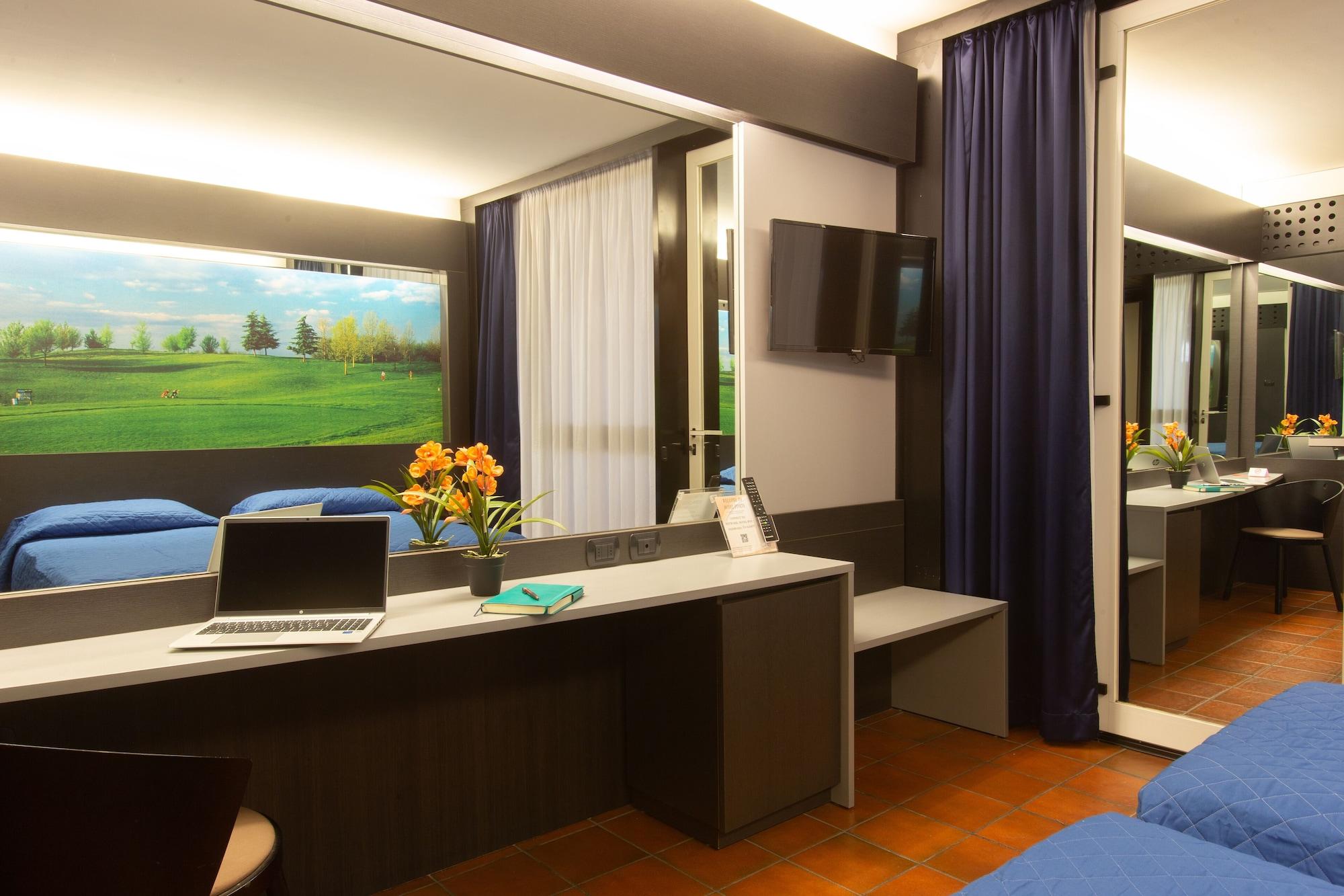Hotel Pineta Busto Arsizio Luaran gambar