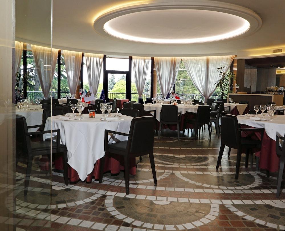 Hotel Pineta Busto Arsizio Luaran gambar
