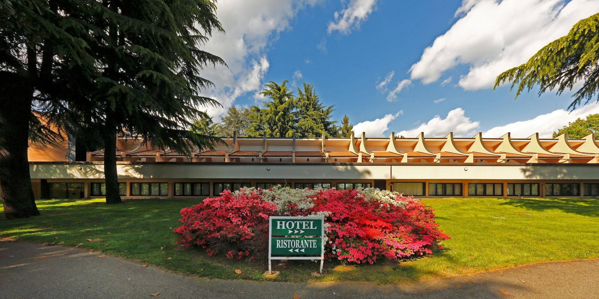 Hotel Pineta Busto Arsizio Luaran gambar